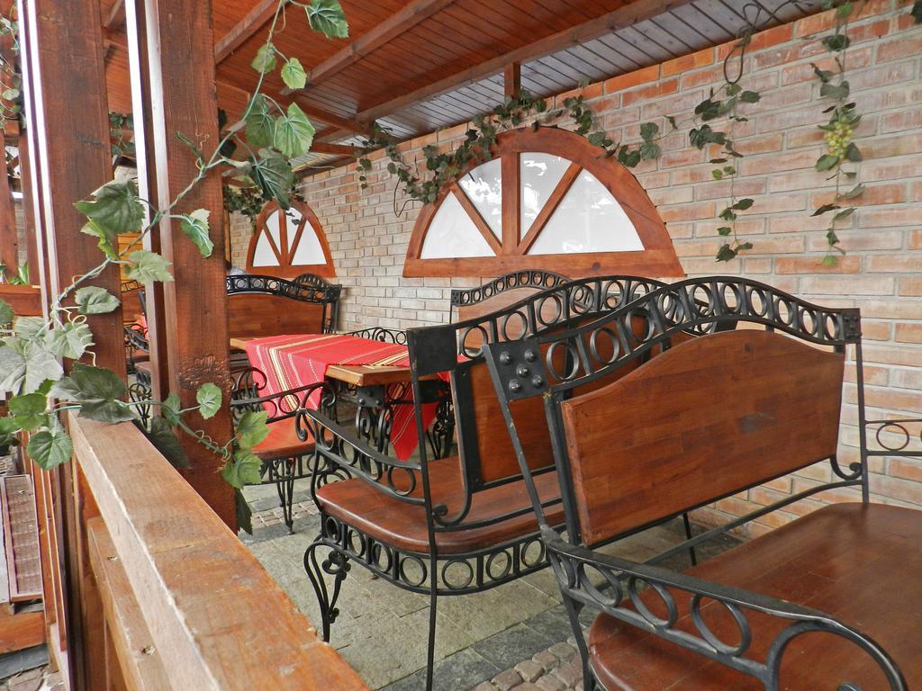 California Hotel Sofia Exterior photo